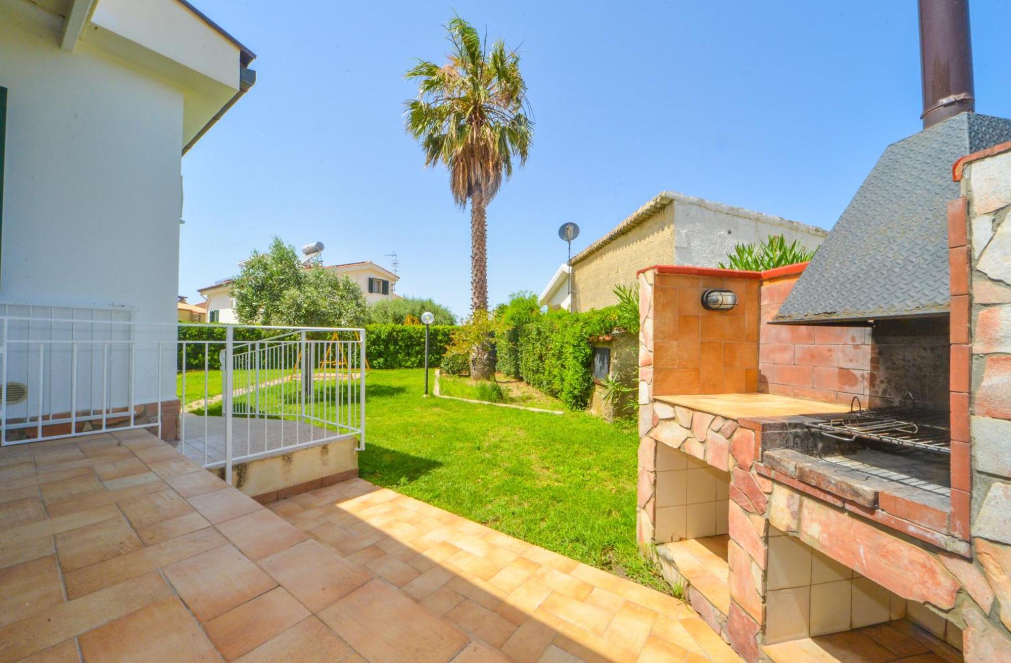 Case Vacanze Mare Nostrum - Villas In Front Of The Beach With Pool 坎波菲利斯·迪·罗切 外观 照片