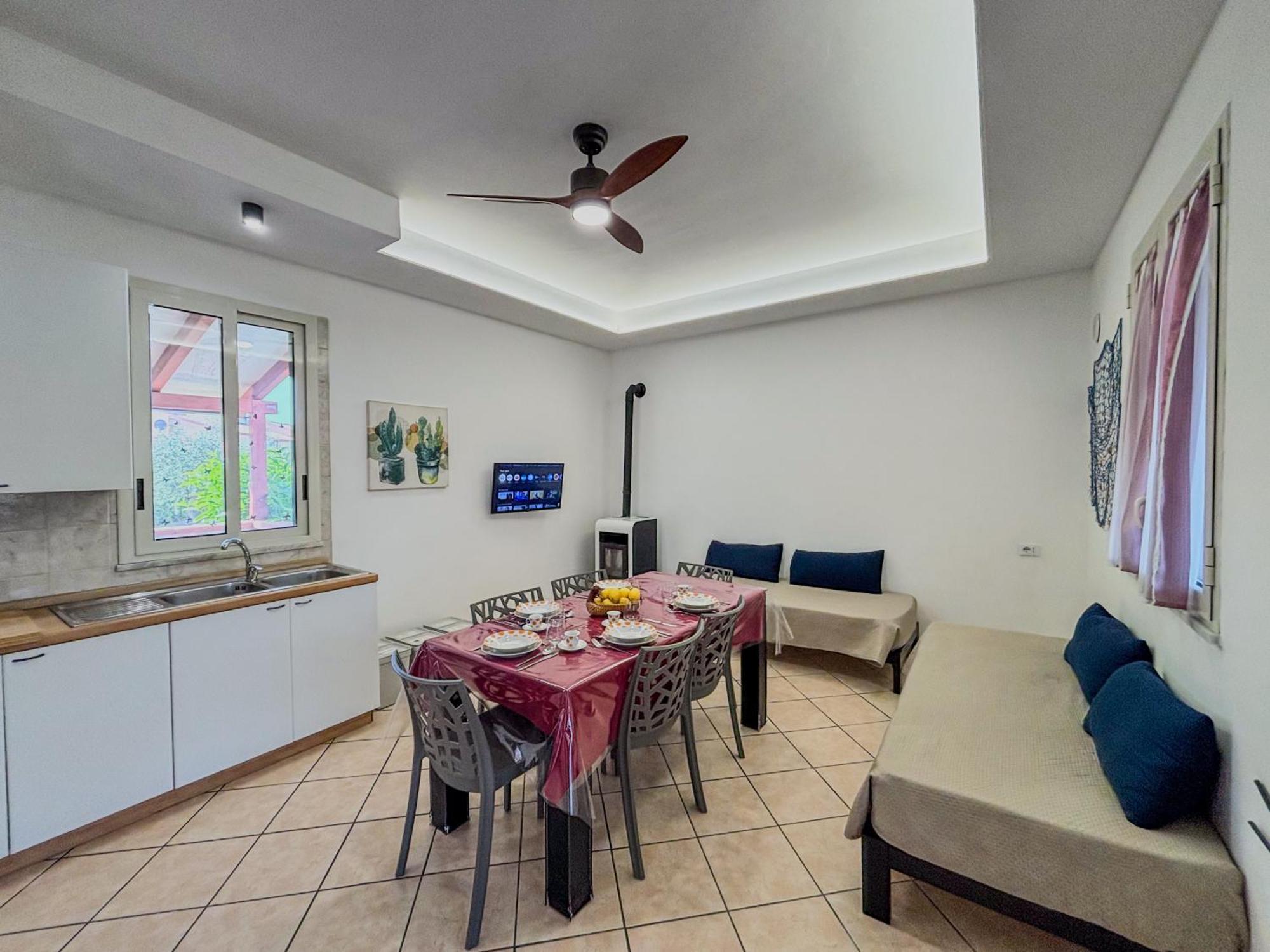Case Vacanze Mare Nostrum - Villas In Front Of The Beach With Pool 坎波菲利斯·迪·罗切 外观 照片